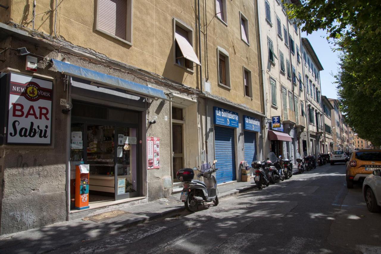 Luxurio Rooms With Baths Livorno Exterior photo